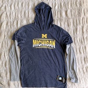 NWT U of M l/s t-shirt-hoodie. Youth XL but runs big.